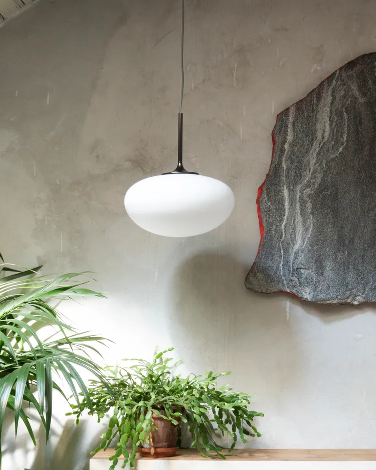 Stemlite Pendant Light