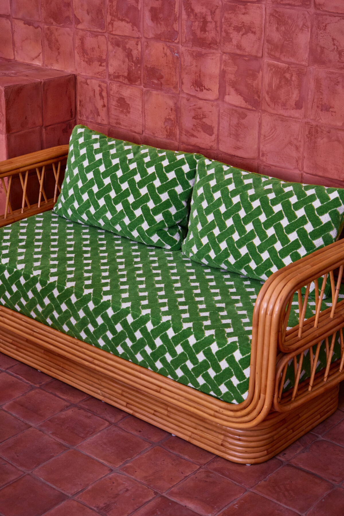 LUNA SOFA