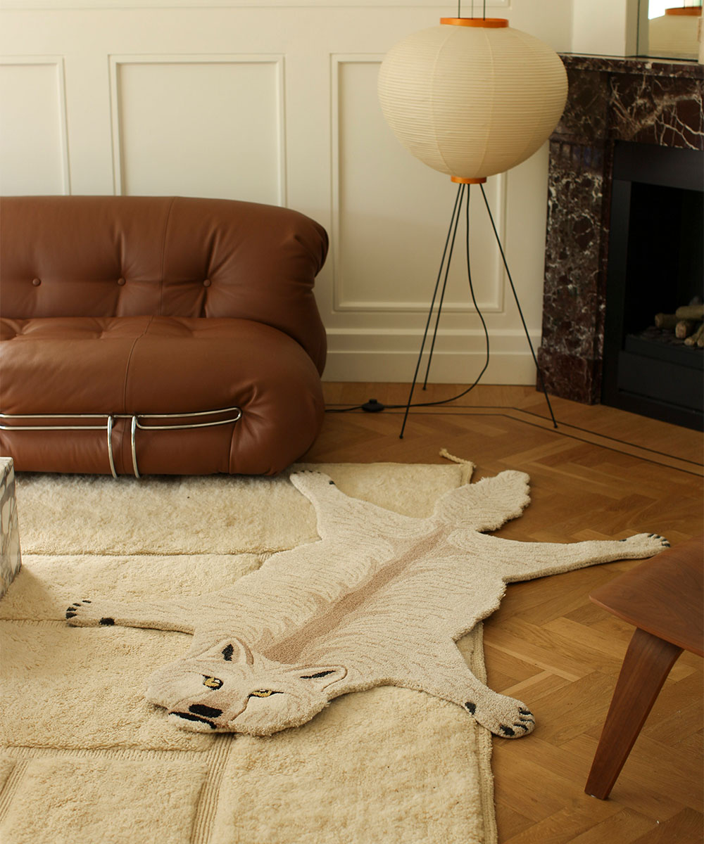 Woozy Wolf Rug Large