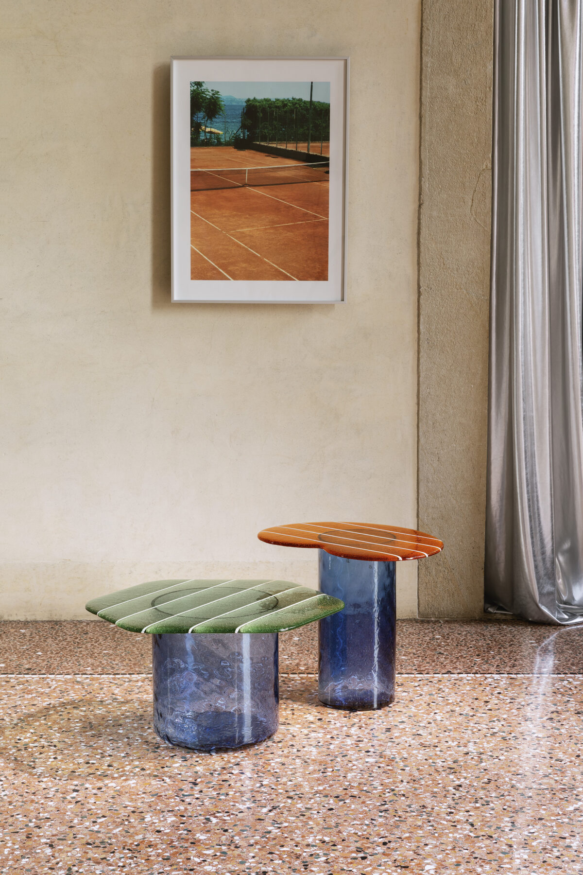 Striche coffee table