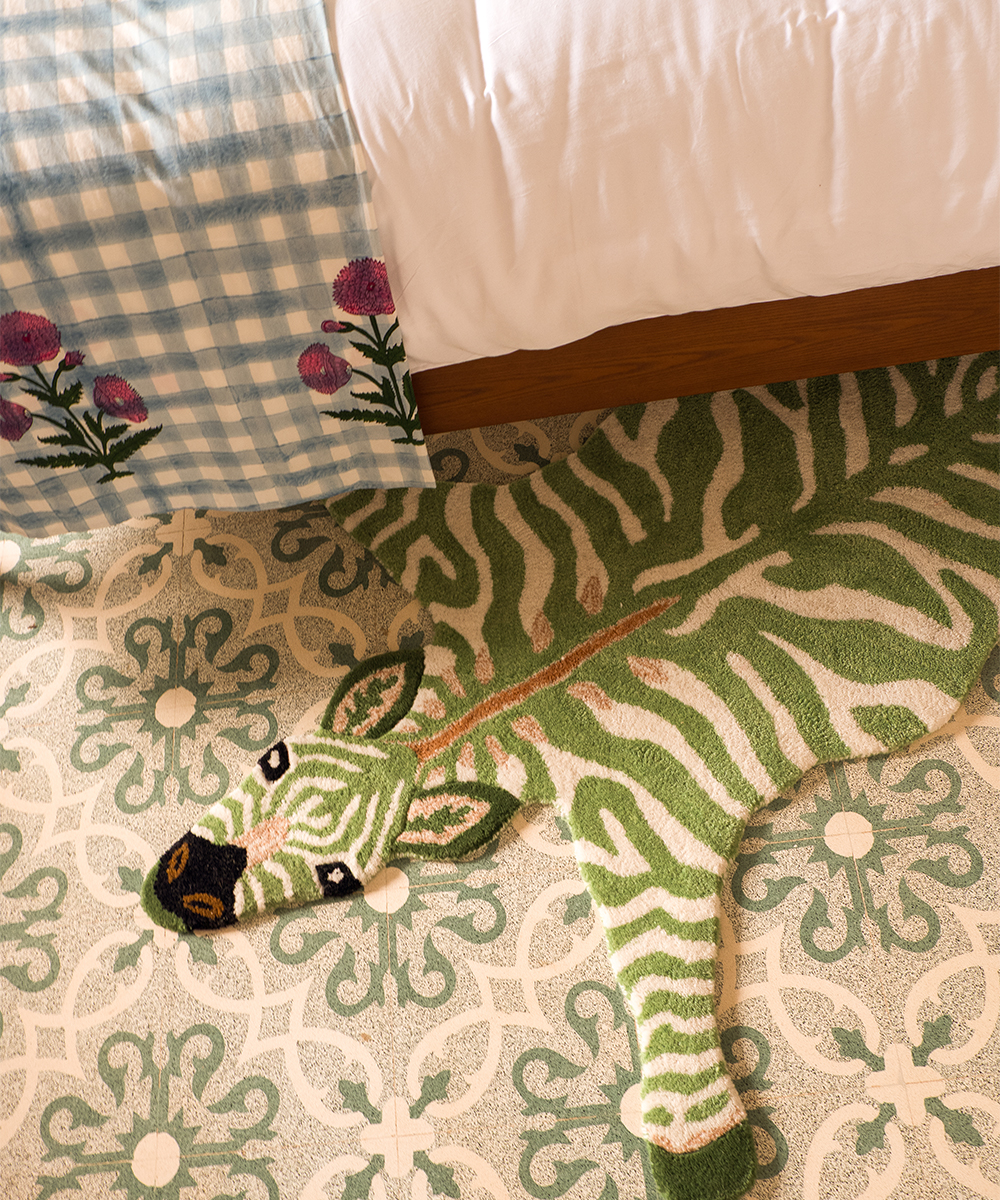 Grassy Zebra Rug