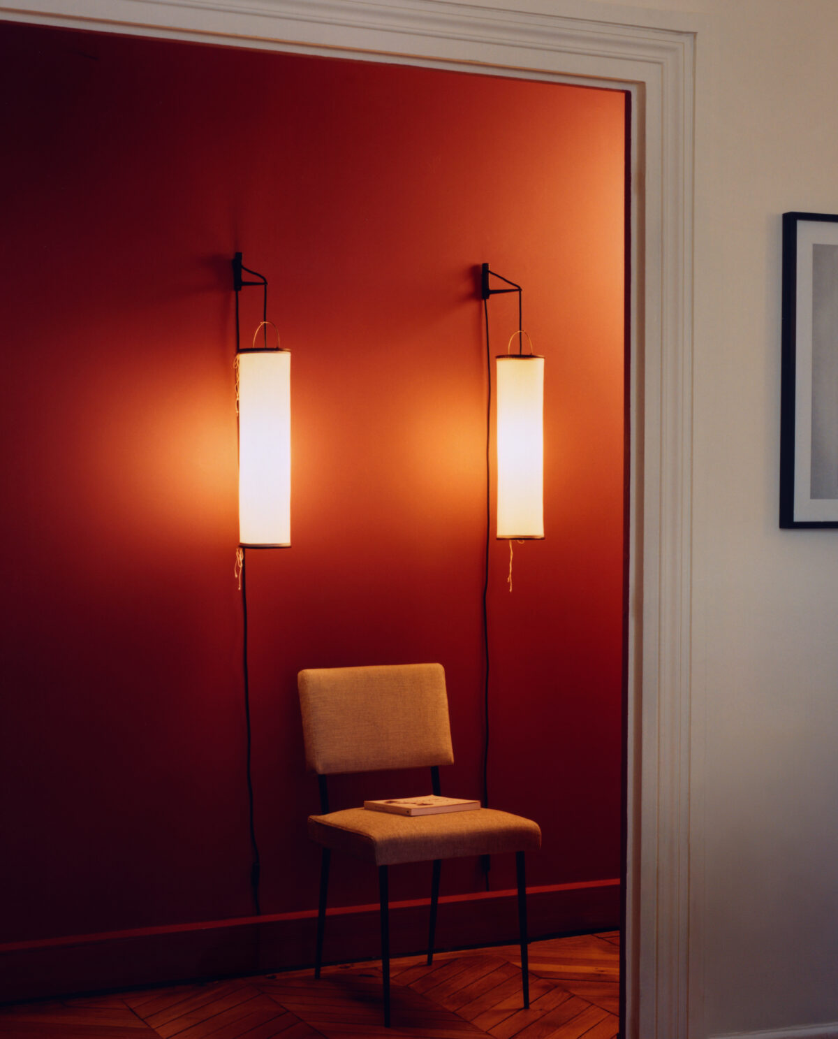 Silk Lantern Wall Lamp